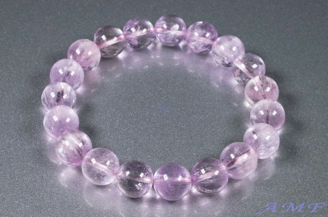 綺麗なクンツァイトブレスレット10mm